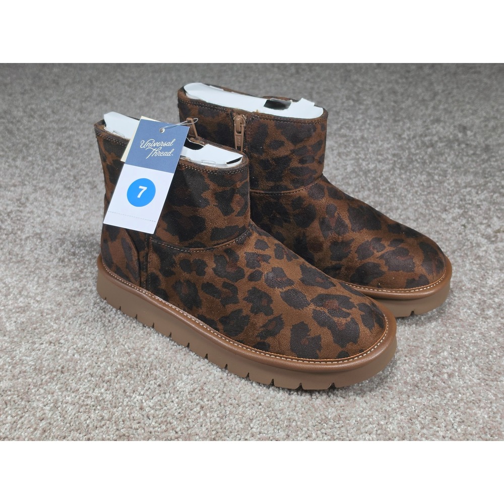 Universal Thread Womens Leopard Print Ankle Boots Brown Zip Up Platform 7 NEW